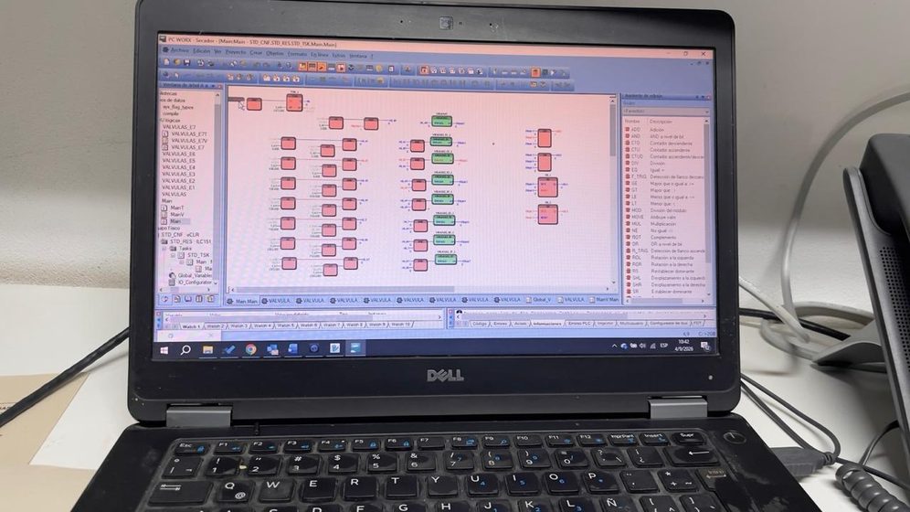 Programación de PLC para automatización de válvulas